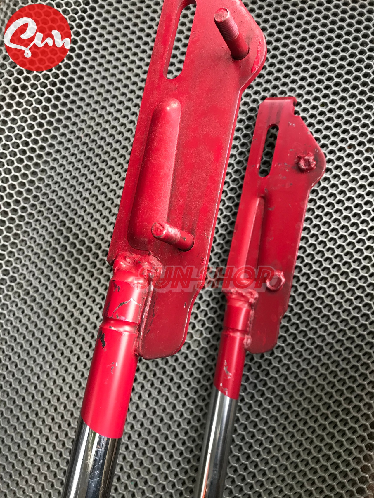 GẮP TY PHUỘC 2 PHUỘC CHẾ CHO XE CHỞ HÀNG NẶNG, PAS CHÂN PHUỘC DÀY 5MM, TỔNG CHIỀU DÀI 56 CM