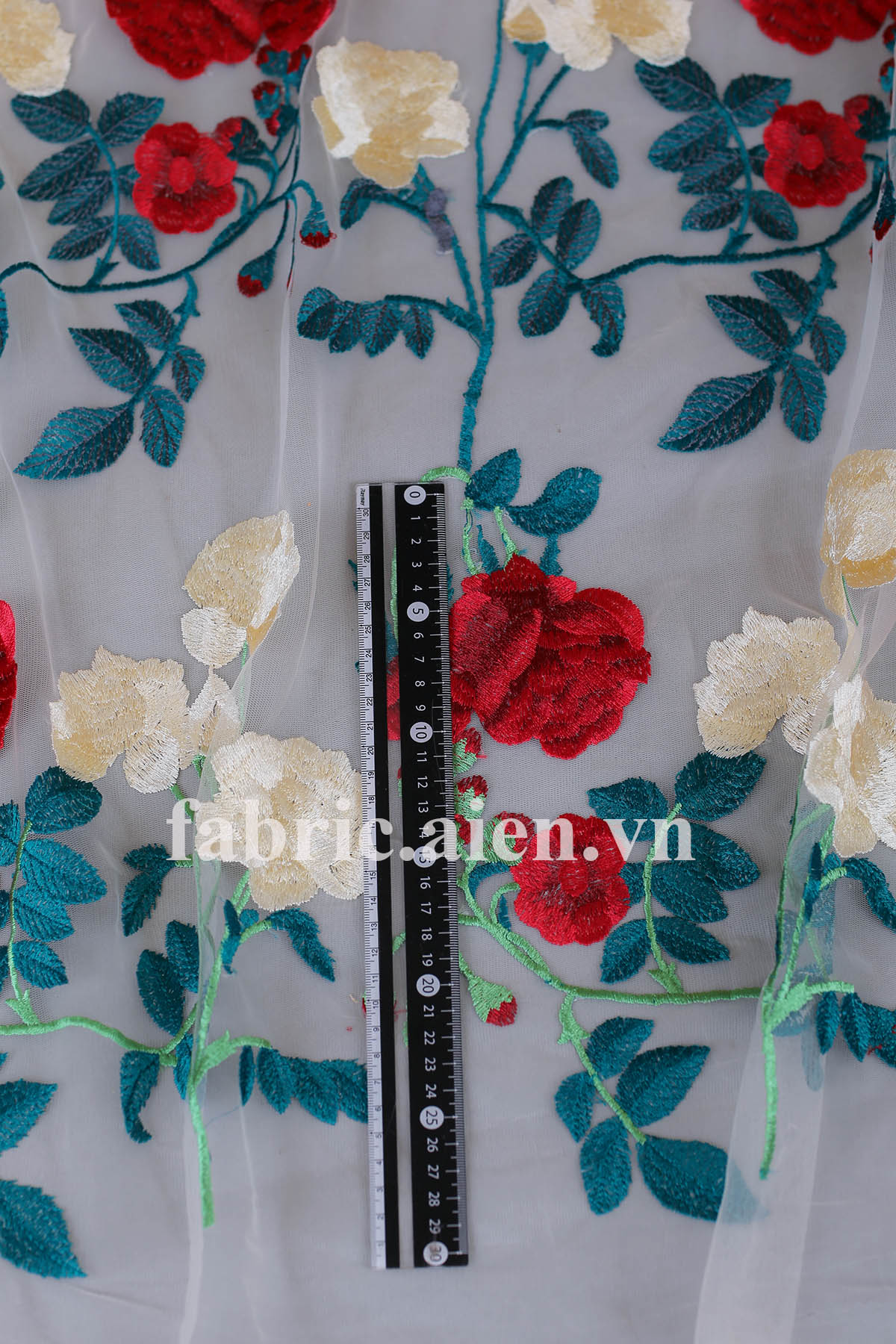 Ren lưới thêu hoa may đầm đẹp ATB-02 (GIÁ BÁN THEO MÉT)