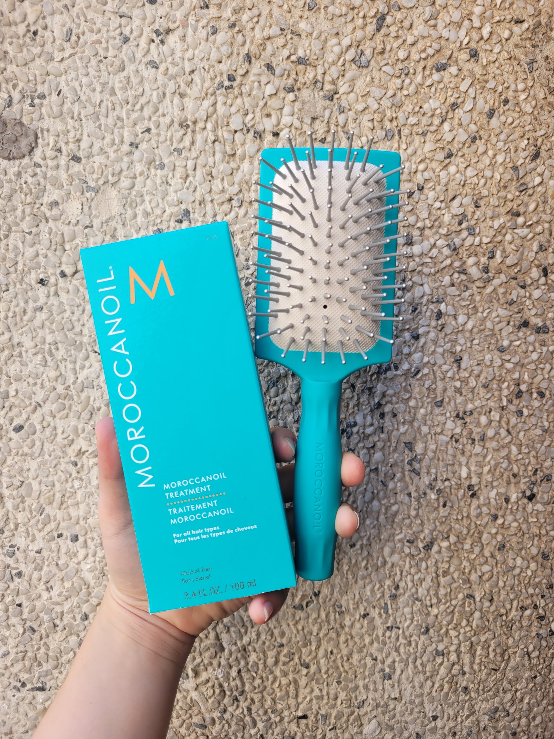 Set Tinh Dầu Moroccanoil 100ml Và Lược Paddle Mini