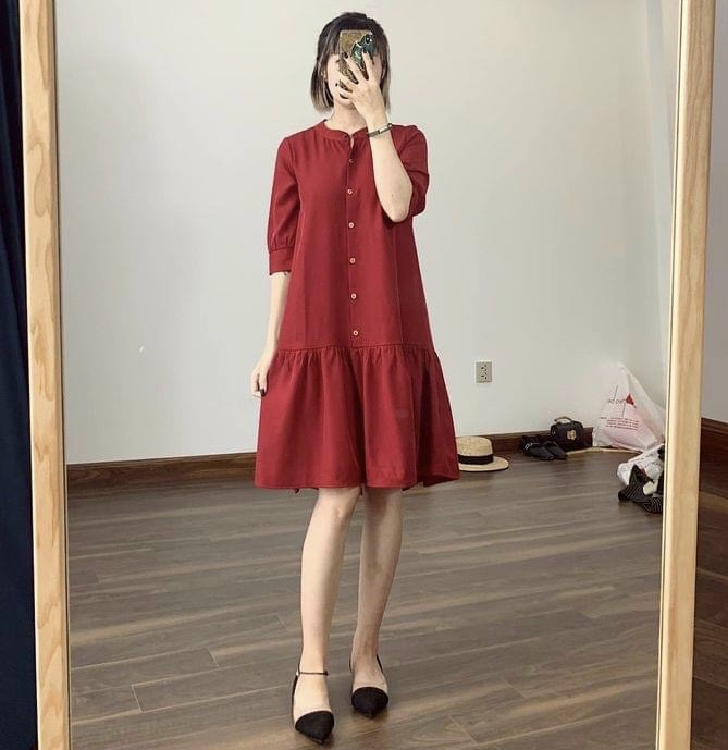 Đầm đỏ đuôi cá tay lỡ