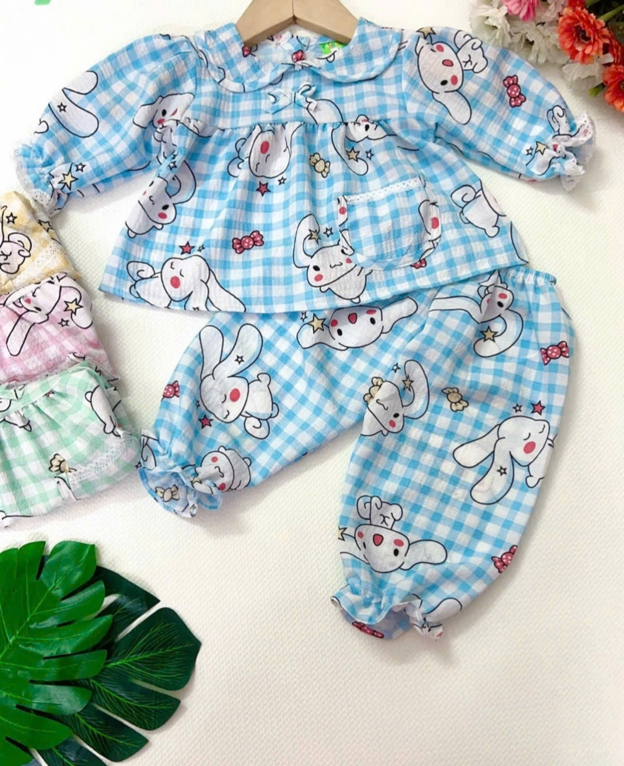 (3 bộ 3 màu 3 họa tiết khác nhau) Combo 3 Bộ Tay Dài Xốp Gạo Bé (7-15kg)