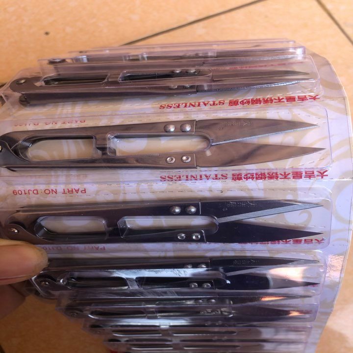 Kéo Bấm Chỉ Lưỡi Inox DJ-109 Vỉ 12 Chiếc