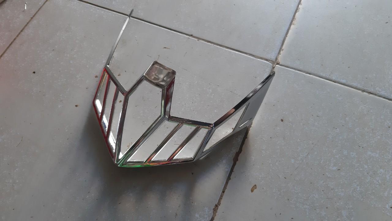 ốp đèn lái sau mạ crom xe vario