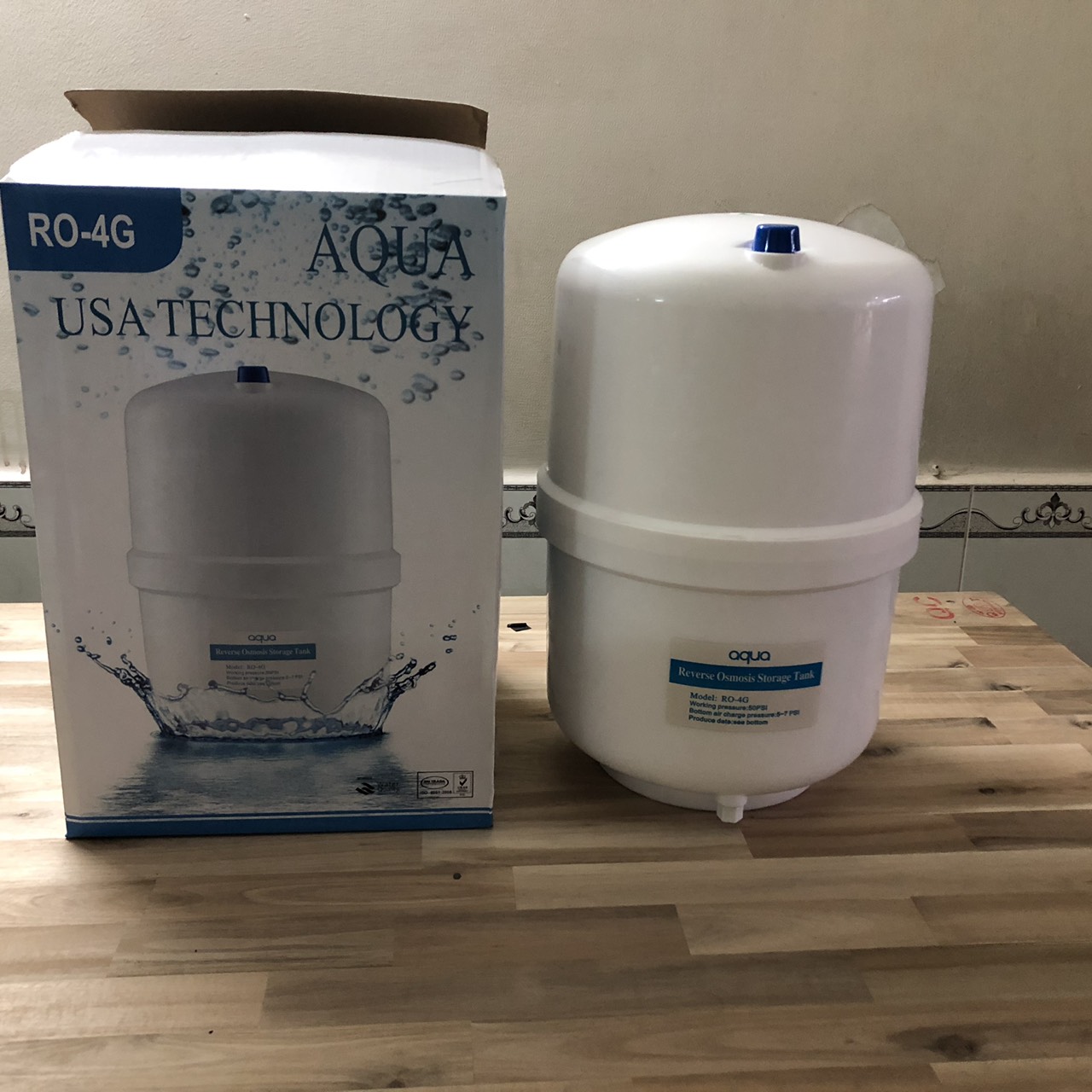BÌNH ÁP MÁY LỌC NƯỚC 3.2G KÈM VAN (Bình áp nhựa)