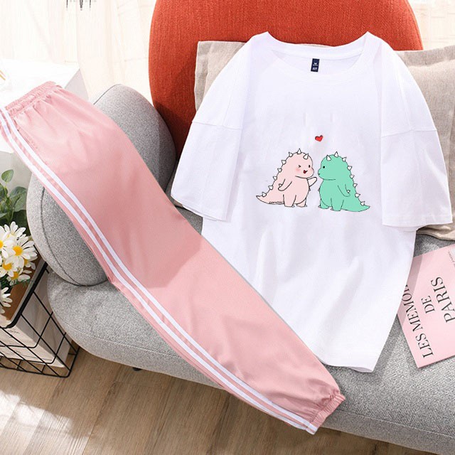 Sét bộ đồ quần áo nữ cá tính xinh cute, áo phông cotton ngắn tay in khủng long xanh hồng kèm quần thun bo chun gấu