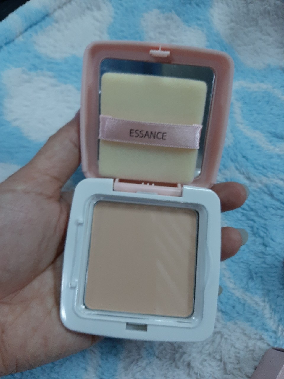 Phấn Phủ Essance Mịn Mượt Màu Tự Nhiên