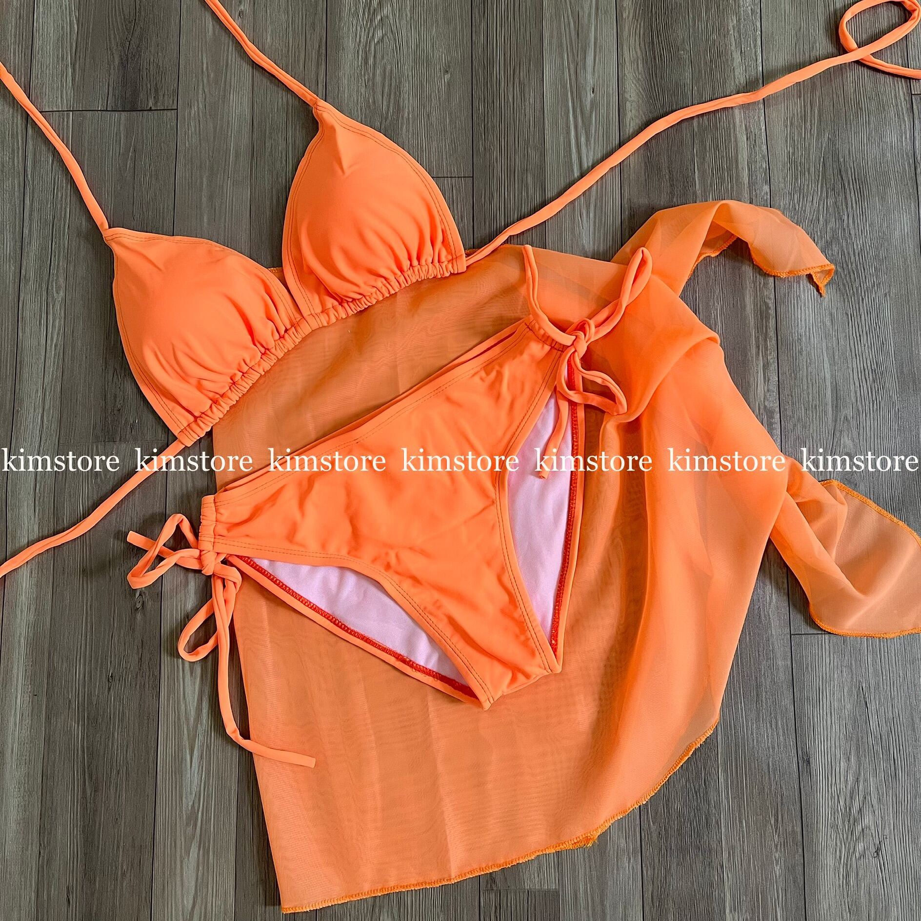 Set bikini basic kèm khăn nhiều màu.