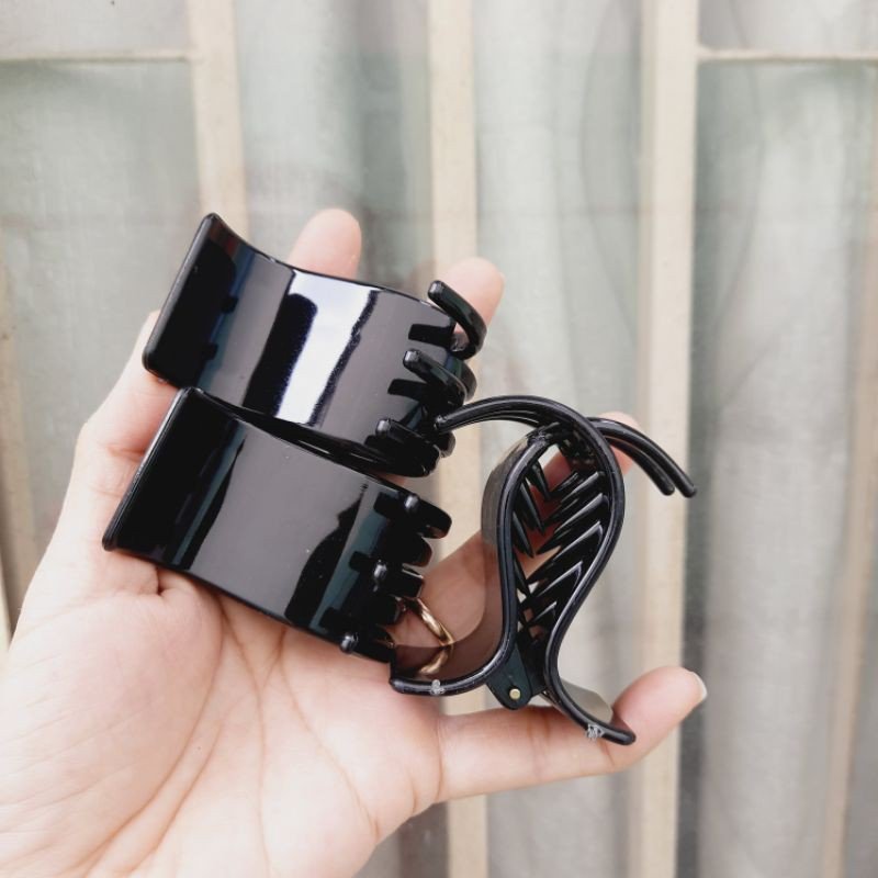 Kẹp tóc cá mập, cặp tóc càng cua màu ĐEN BÓNG sang chảnh SONA