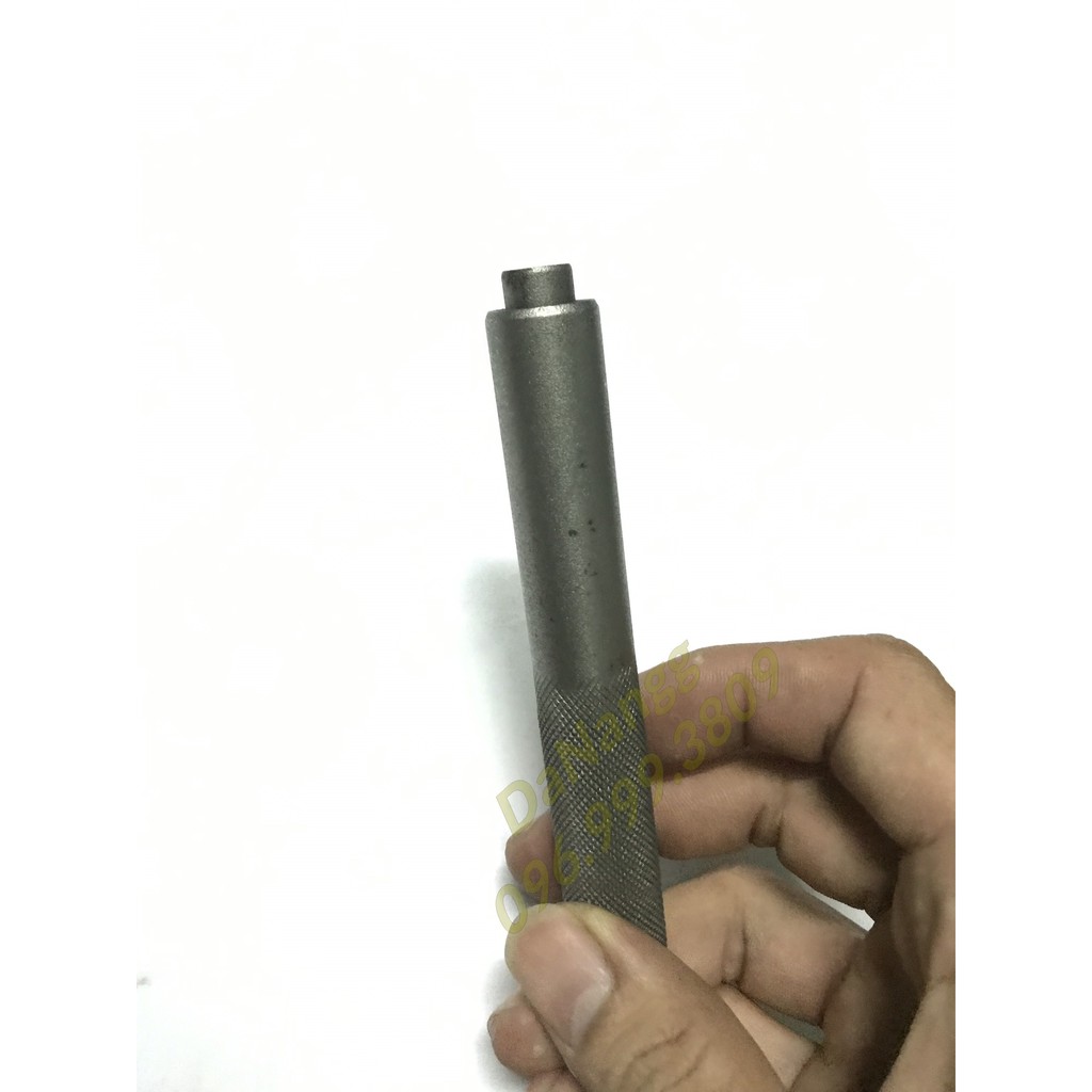 Vào móng supap nhấn xupap xe máy