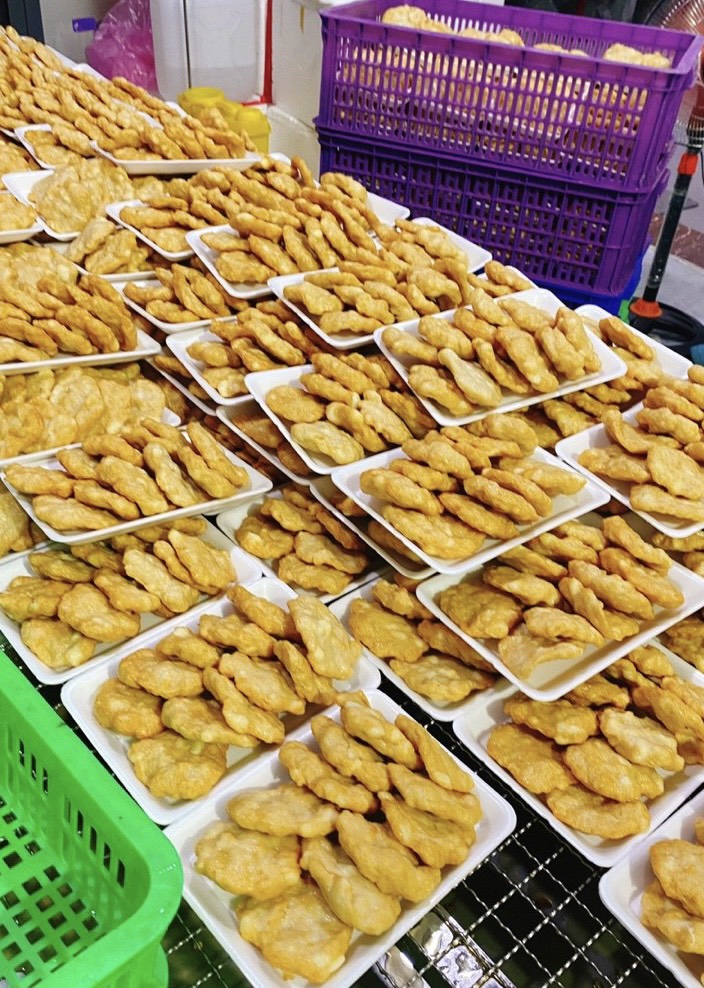 Hand-Pounded Squid Sausage, 500Gr Tray (Delivery to Hcmc)