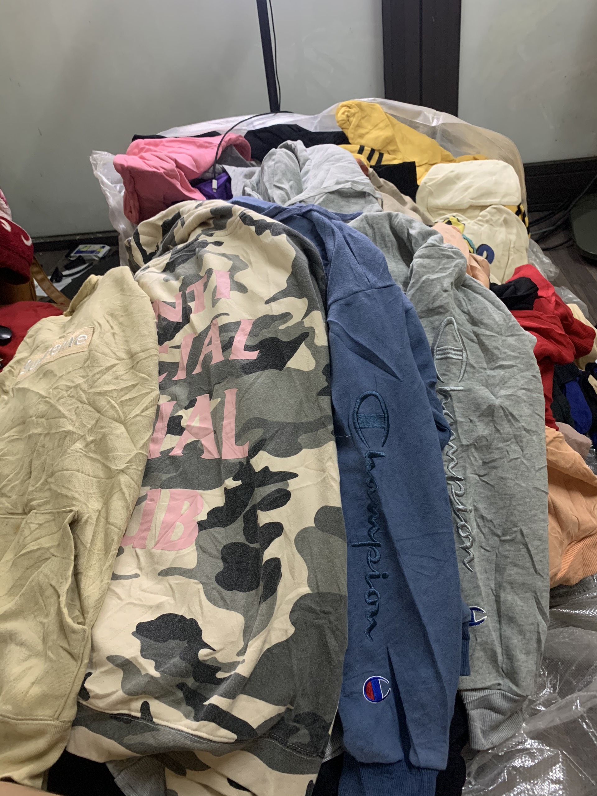 ÁO HOODIE 2HAND Nam Nữ BASIC CAO CẤP