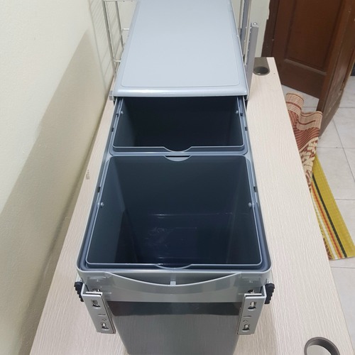 {HÀNG CAO CẤP - CHÍNH HÃNG} Thùng Đựng Rác Đôi gắn Cánh Âm Tủ Bếp (có thợ lắp đặt)