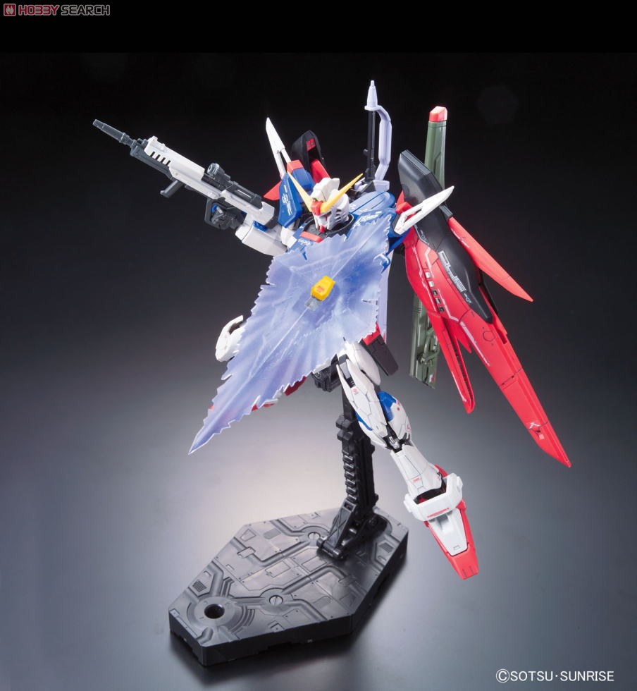 Mô Hình Lắp Ghép RG Destiny Gundam (Bandai)