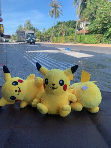 Thú bông pikachu 01