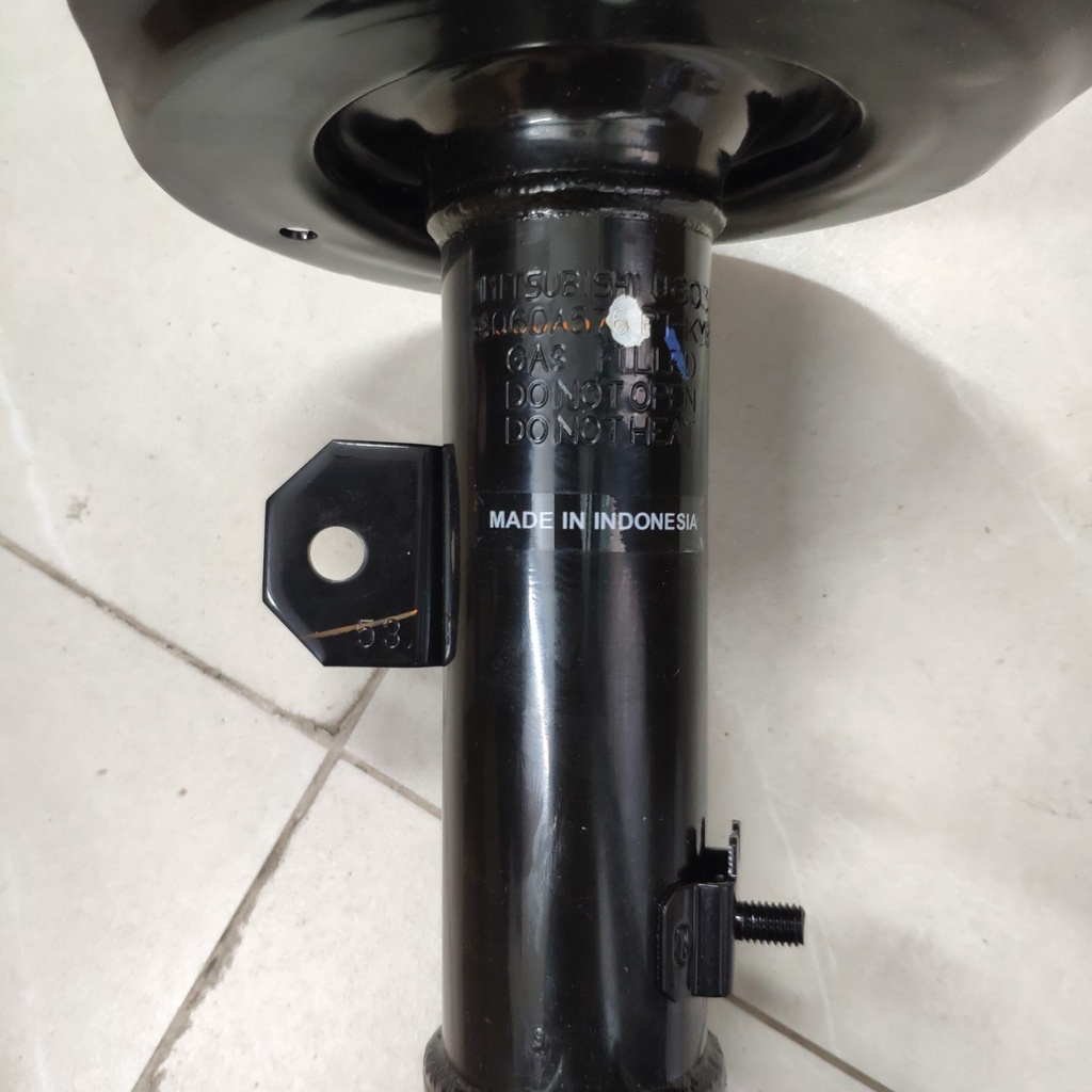 Giảm xóc trước Xpander hàng chính hãng
