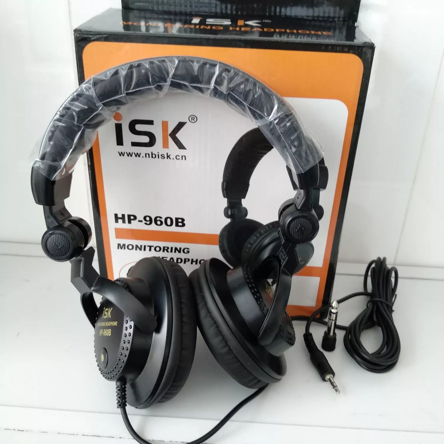 Tai nghe kiểm âm chuẩn phòng thu tai nghe chụp tai có dây, tai nghe isk hp960b cao cấp full box tặng kèm jack bảo hành 12 tháng