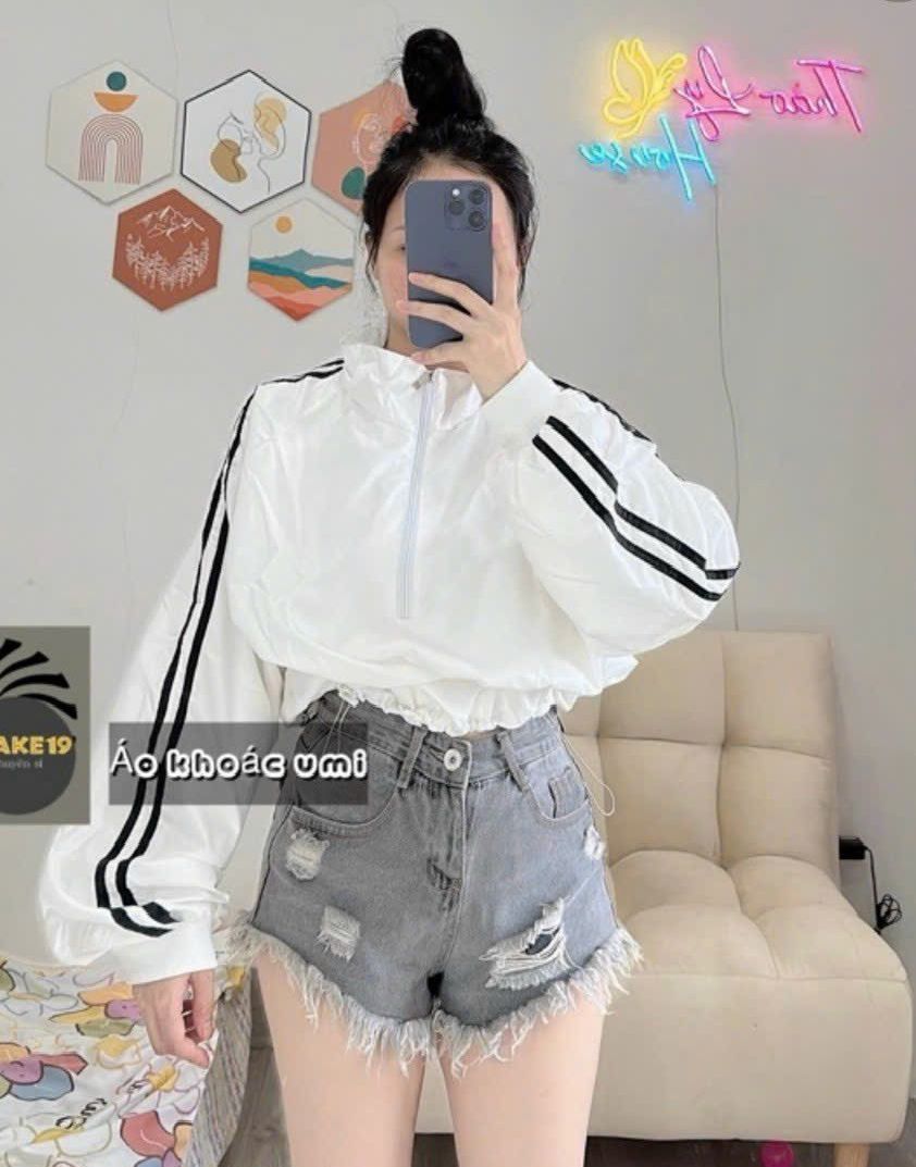 Áo khoác dù 2 lớp form lửng tay cánh dơi chạy viền 3 sọc cánh tay siêu hót_kp
