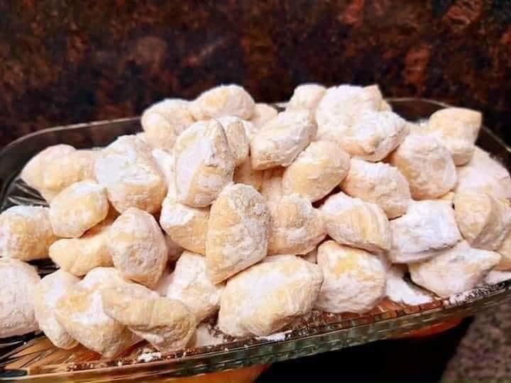 1KG KẸO Ú GỪNG TUỔI THƠ 8X 9X