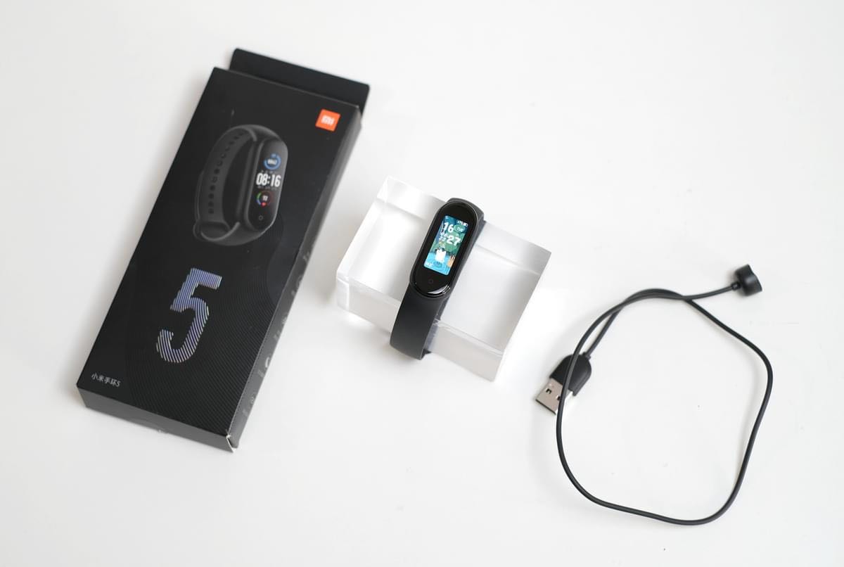 Đồng hồ thông minh Xiaomi Miband 5