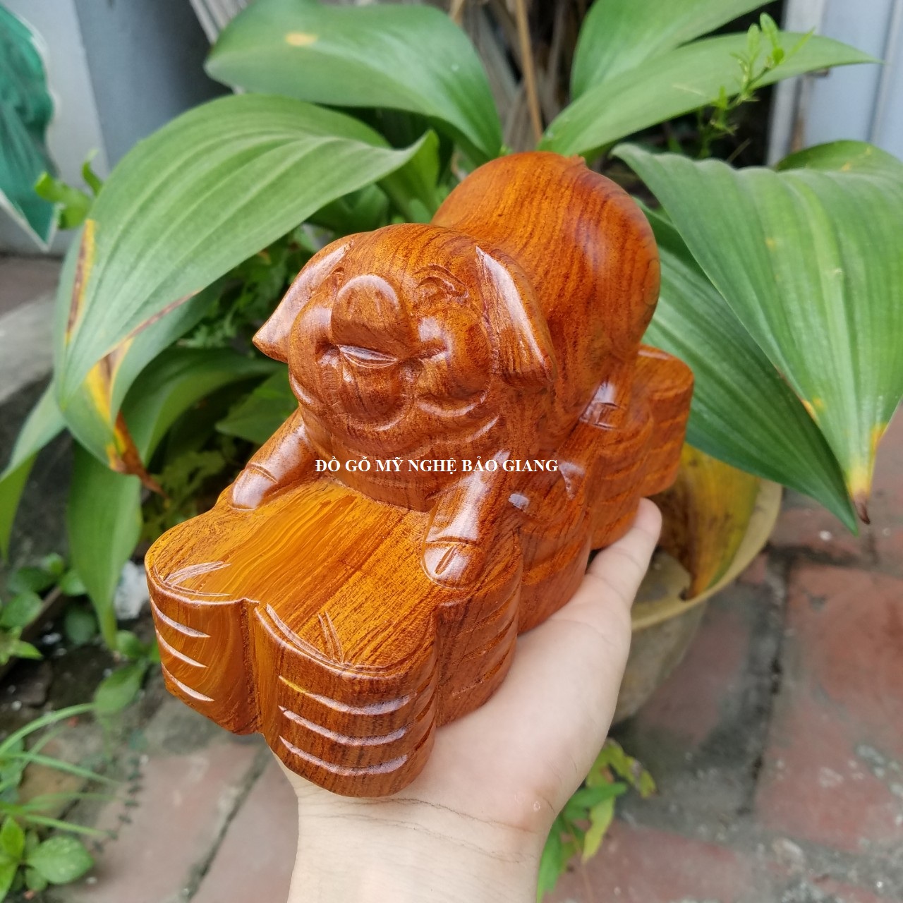 Tượng con lợn gỗ ngọc am thơm ngang 20 sâu 10 cao 12 cm