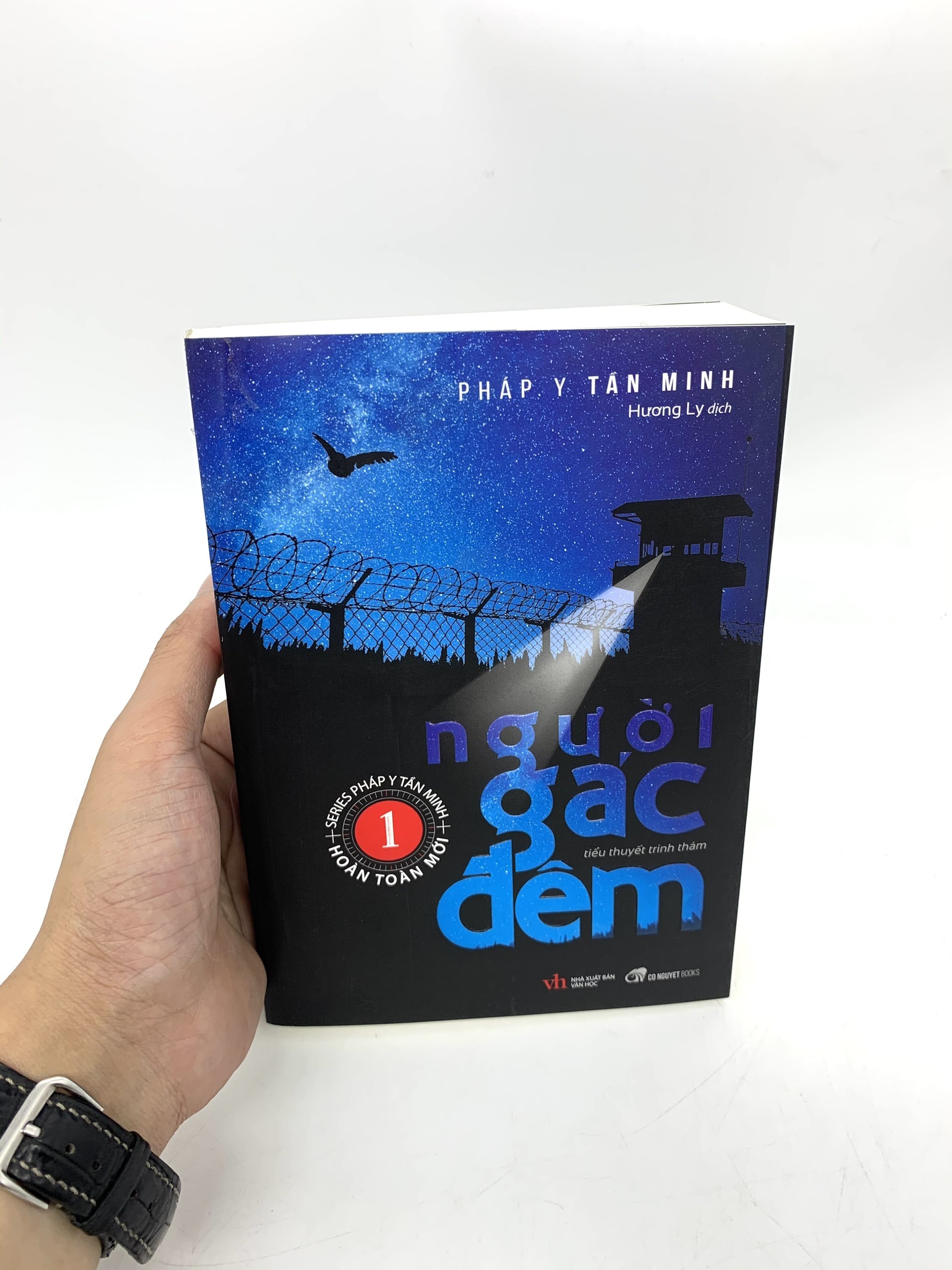 Người Gác Đêm - Pháp Y Tần Minh (Tái Bản 2020)