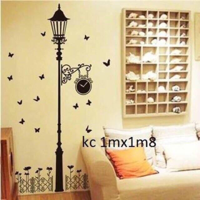Decal dán tường mẫu cột đèn phong cách
