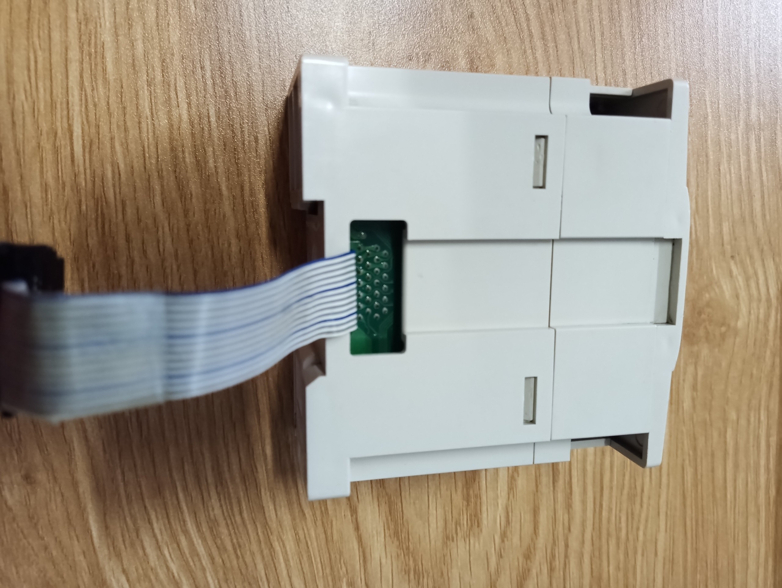 Module mở rộng Output cho Plc Mitsubshi dòng FX  (FX2N-8EYR)