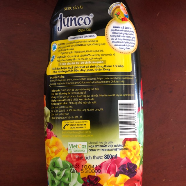 [HCM]Nước Xả Vải JunCo Chai 800ML Đậm Đặc - màu đen