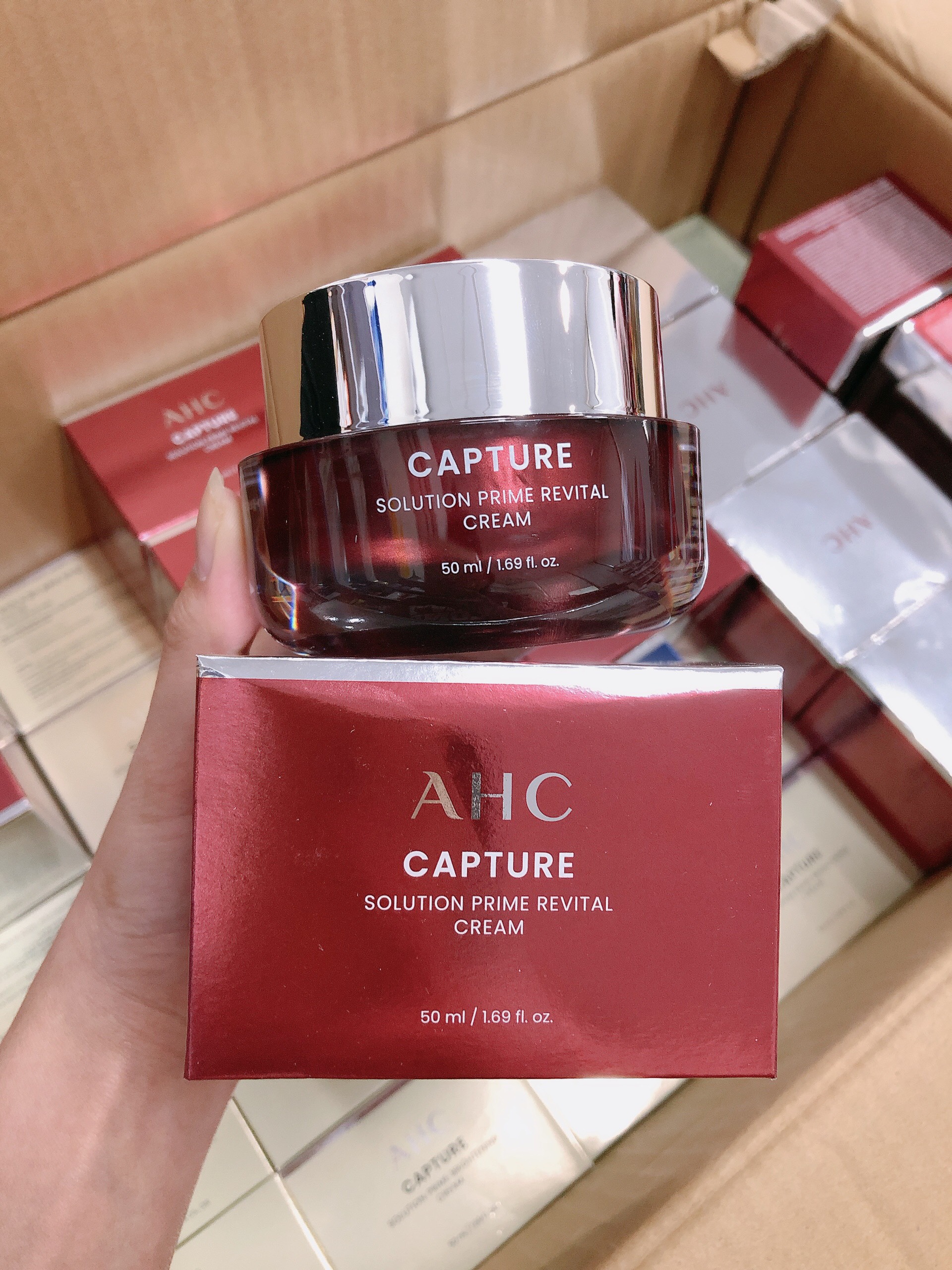 Kem Dưỡng AHC Capture Solution Prime Revital Cream 50ml