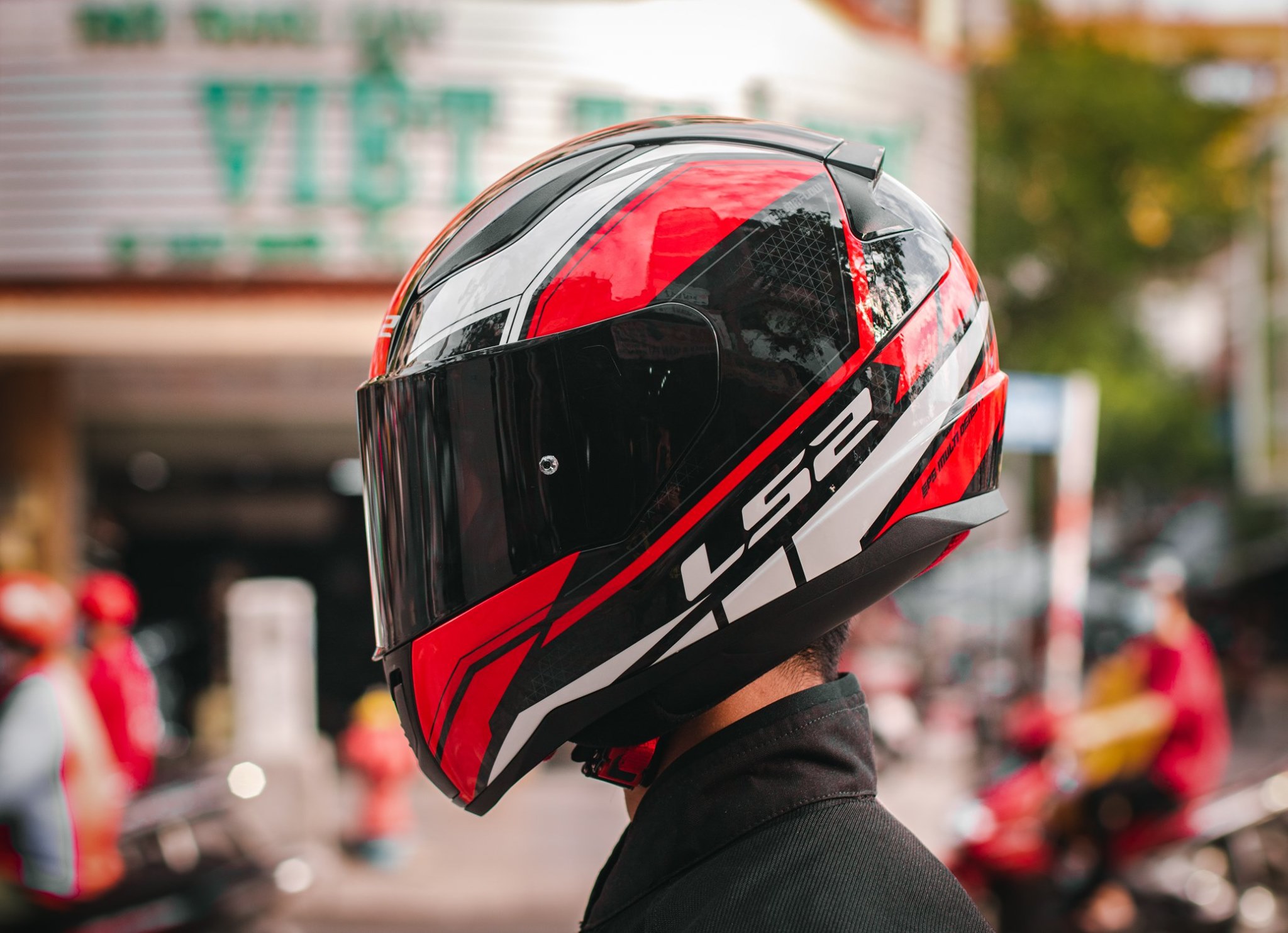 [CHÍNH HÃNG] MŨ BẢO HIỂM FULLFACE LS2 FF353 RAPID TRẮNG ĐỎ ( Tặng kèm khăn trùm ninja )