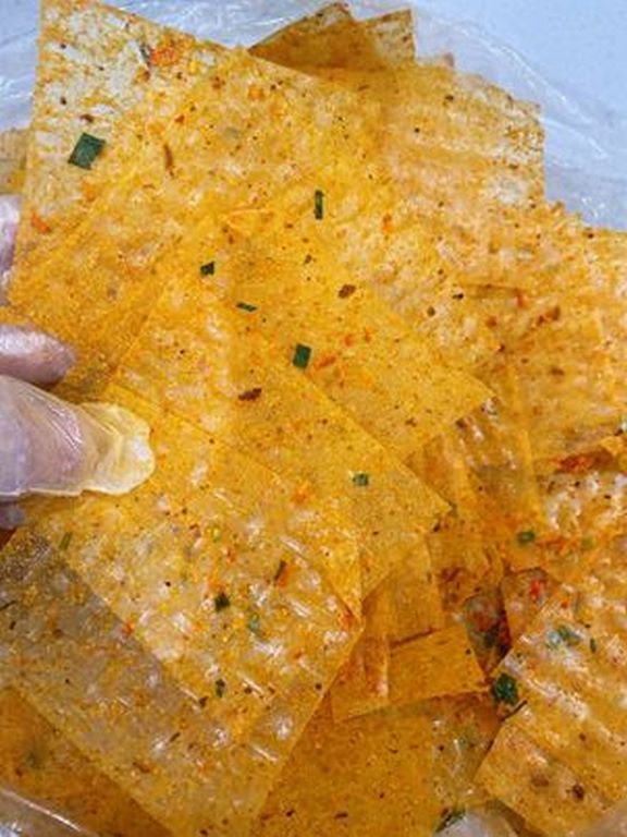 Bánh tráng lá vuông tôm phô mai - ngon mê ly 500g