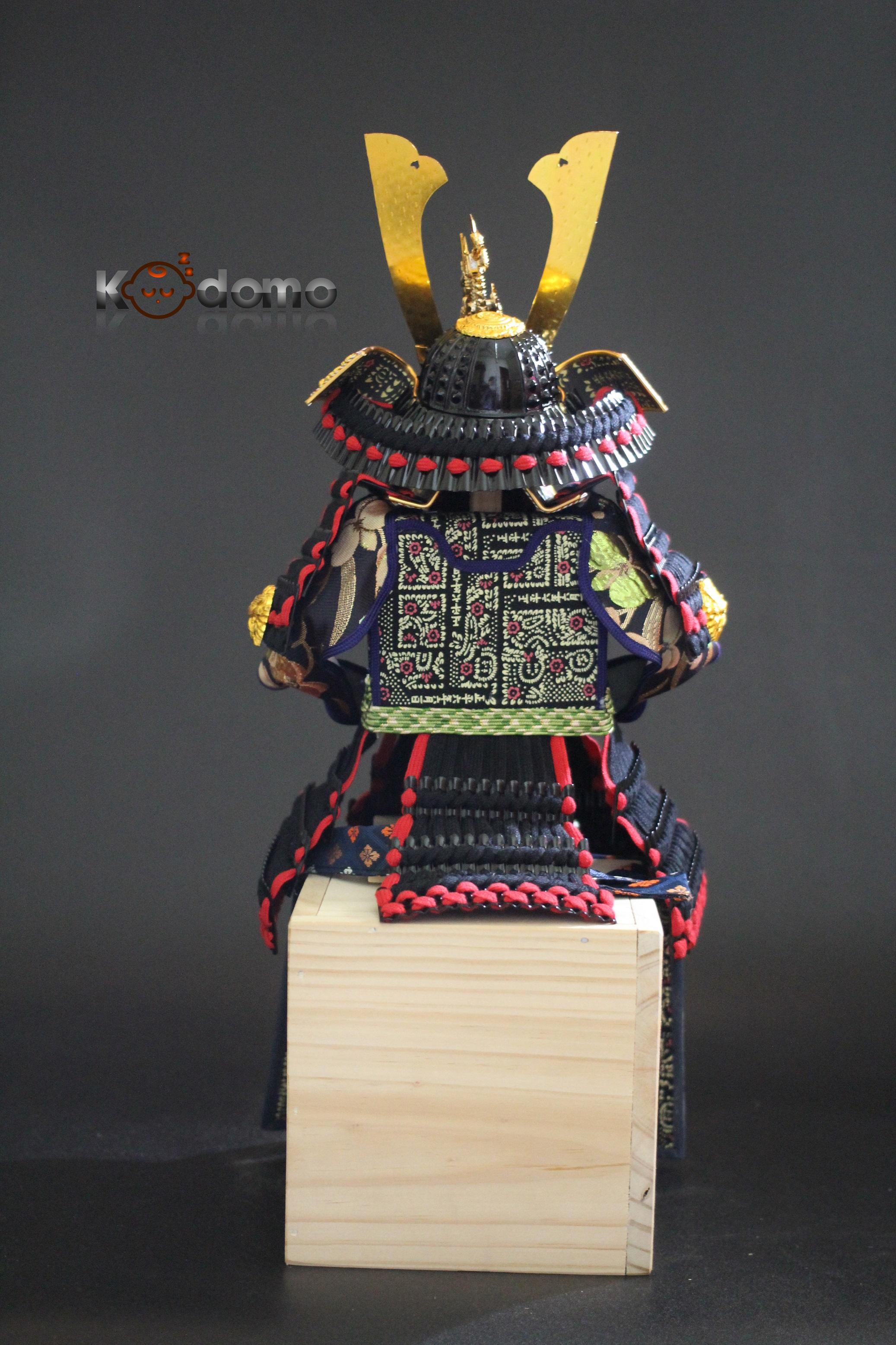 búp bê nhật bản , búp bê samurai , áo giáp samurai , nón giáp samurai , 人形 , 武者人形 , 子供大将 , 鎧 , 兜 , 五月人形, 日本娃娃
