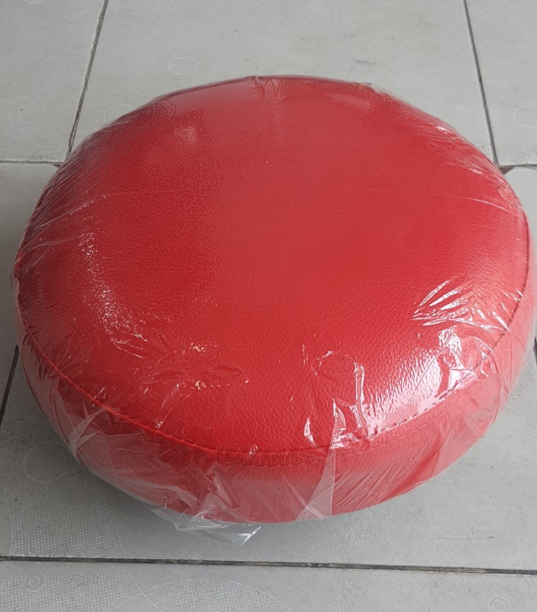 Ghế bệt làm nail có bánh xe di chuyển xoay 360 độ, chắc chắn bền, ghế tròn xoay