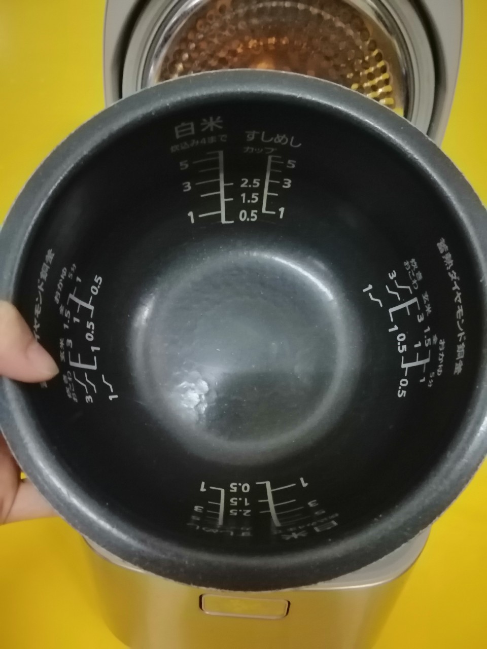 Nồi cơm nội địa Nhật Panasonic SR-HA102 (1.0L)