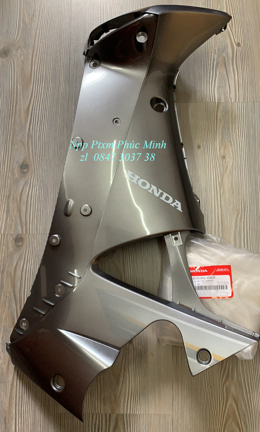 Ốp yếm trái hãng dành cho xe Future neo 2006