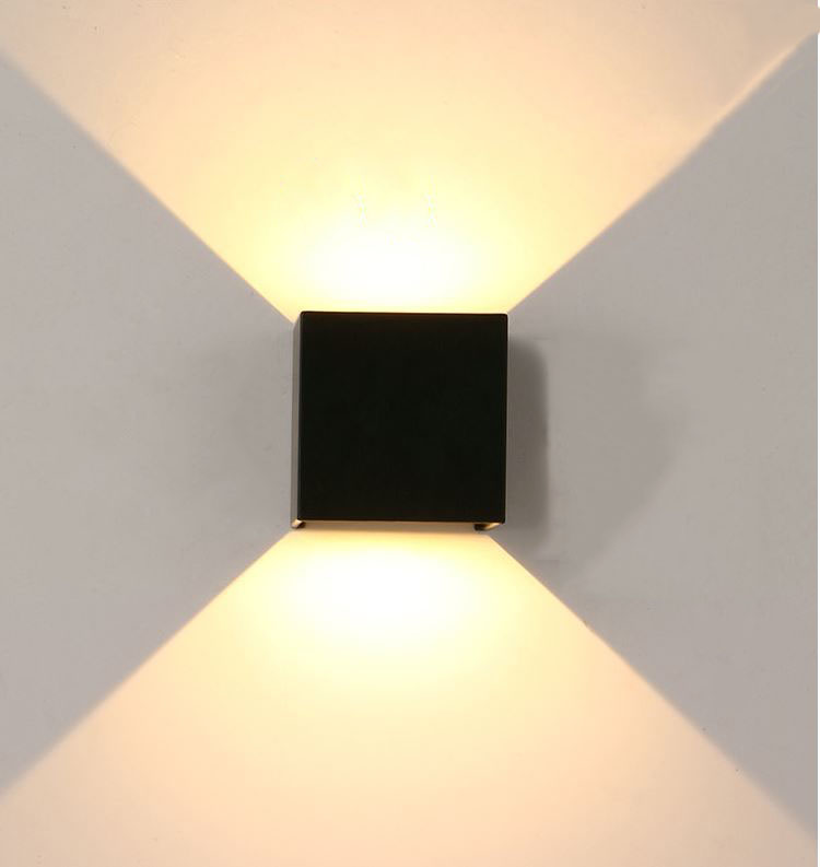 Đèn tường LED ARON kiểu dáng sang trọng, độc đáo.