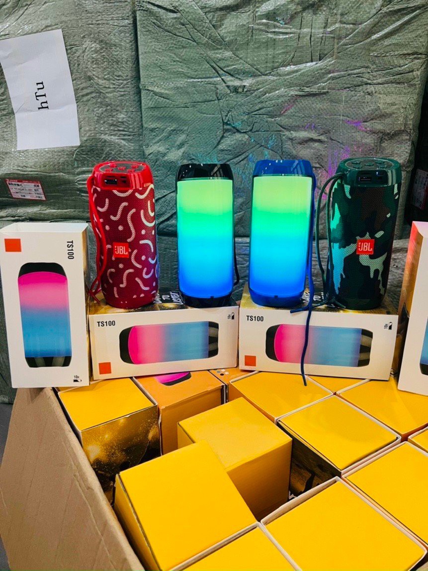 [HCM][BẢO HÀNH 1 ĐỔI 1]Loa bluetooth TS100 có đèn led âm thanh nghe cực đỉnh