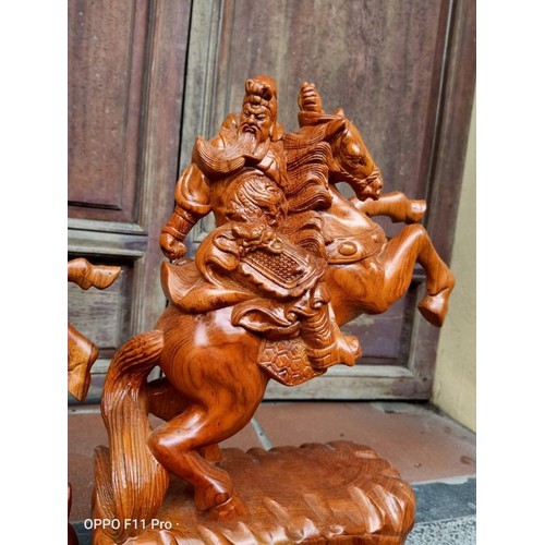 Tượng quan công cưỡi ngựa cao 40cm