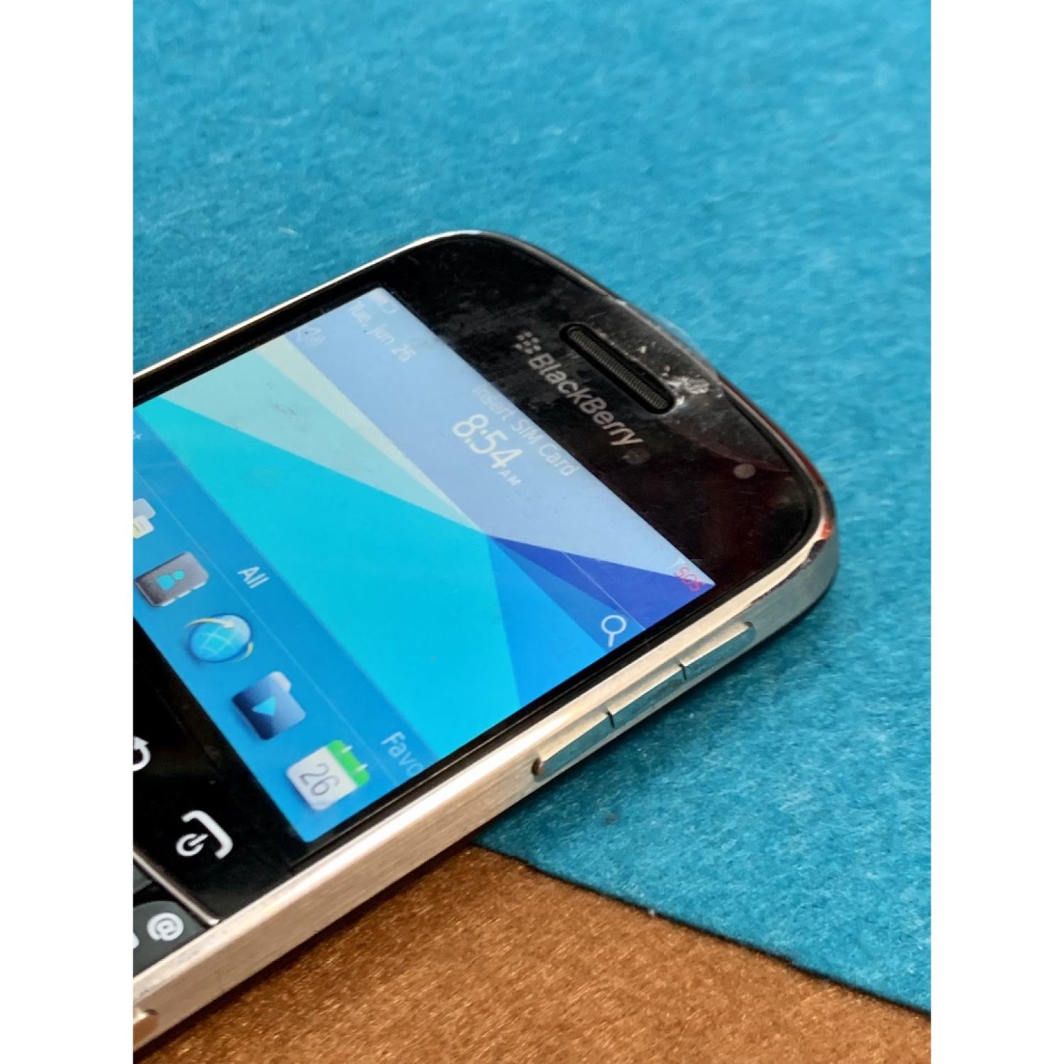 [LaoHac Store] Điện Thoại BlackBerry 9900