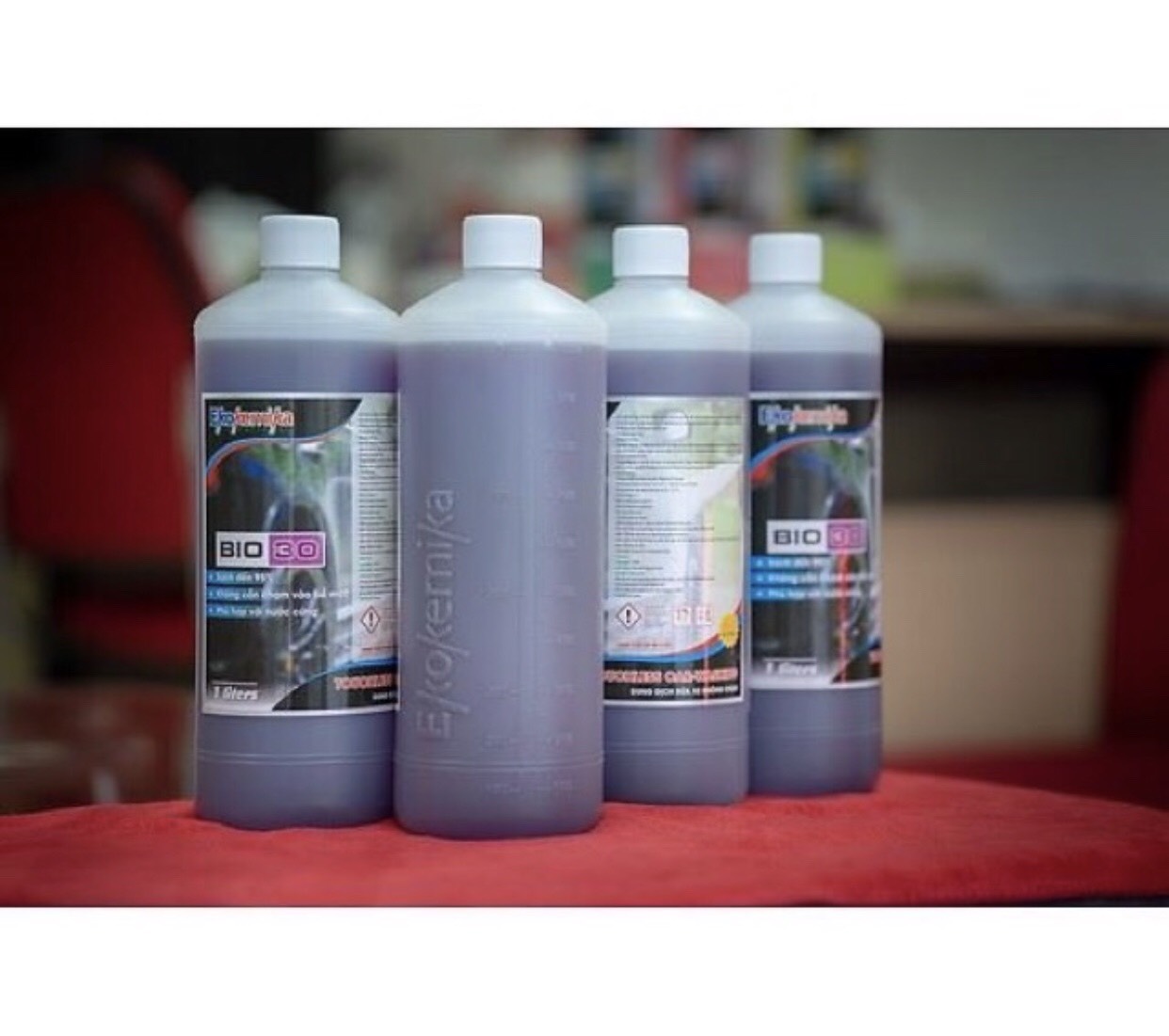 Dung Dịch Rửa Xe Không Chạm ekokemica bio 30