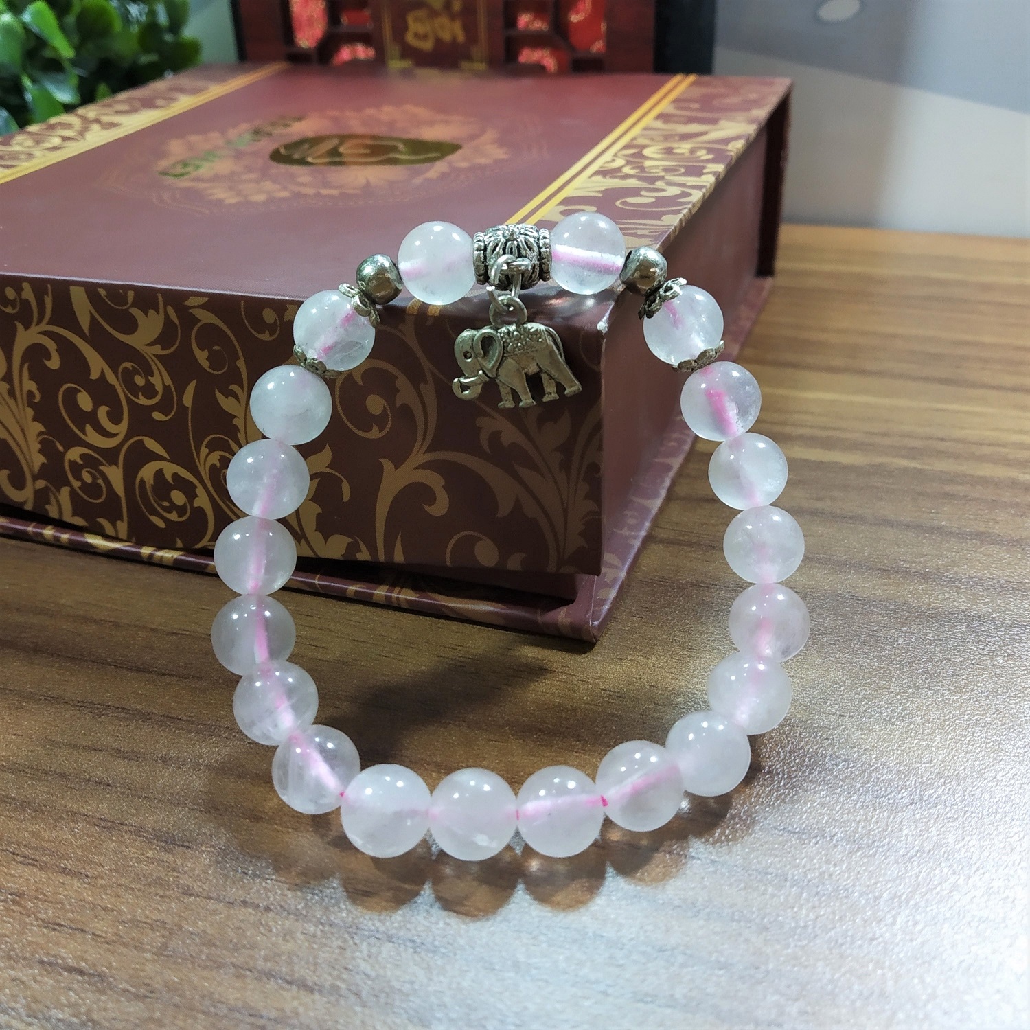 Vòng đá thạch anh hồng 8li mix voi