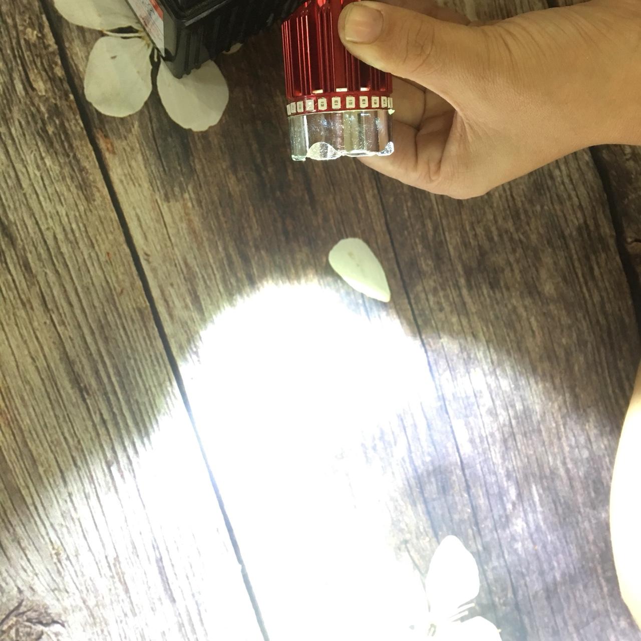 Đèn Pha Led 3 Chân H4 7 Màu Gắn Xe Máy, Xe Đạp Điện[ D16-H47MAU]