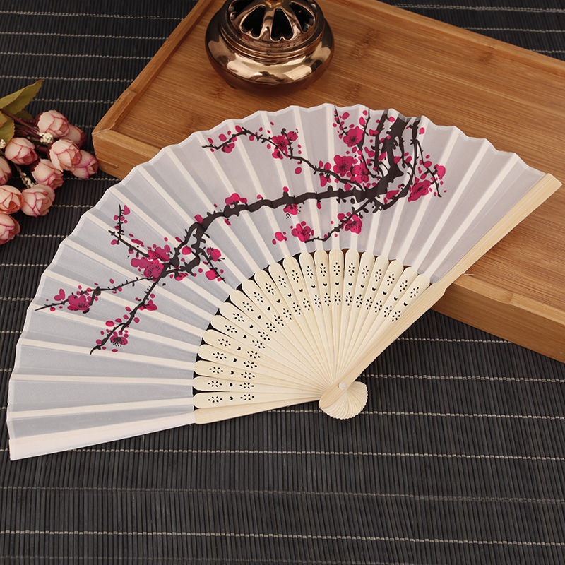 Quạt xếp cổ trang cầm tay họa tiết hoa anh đào