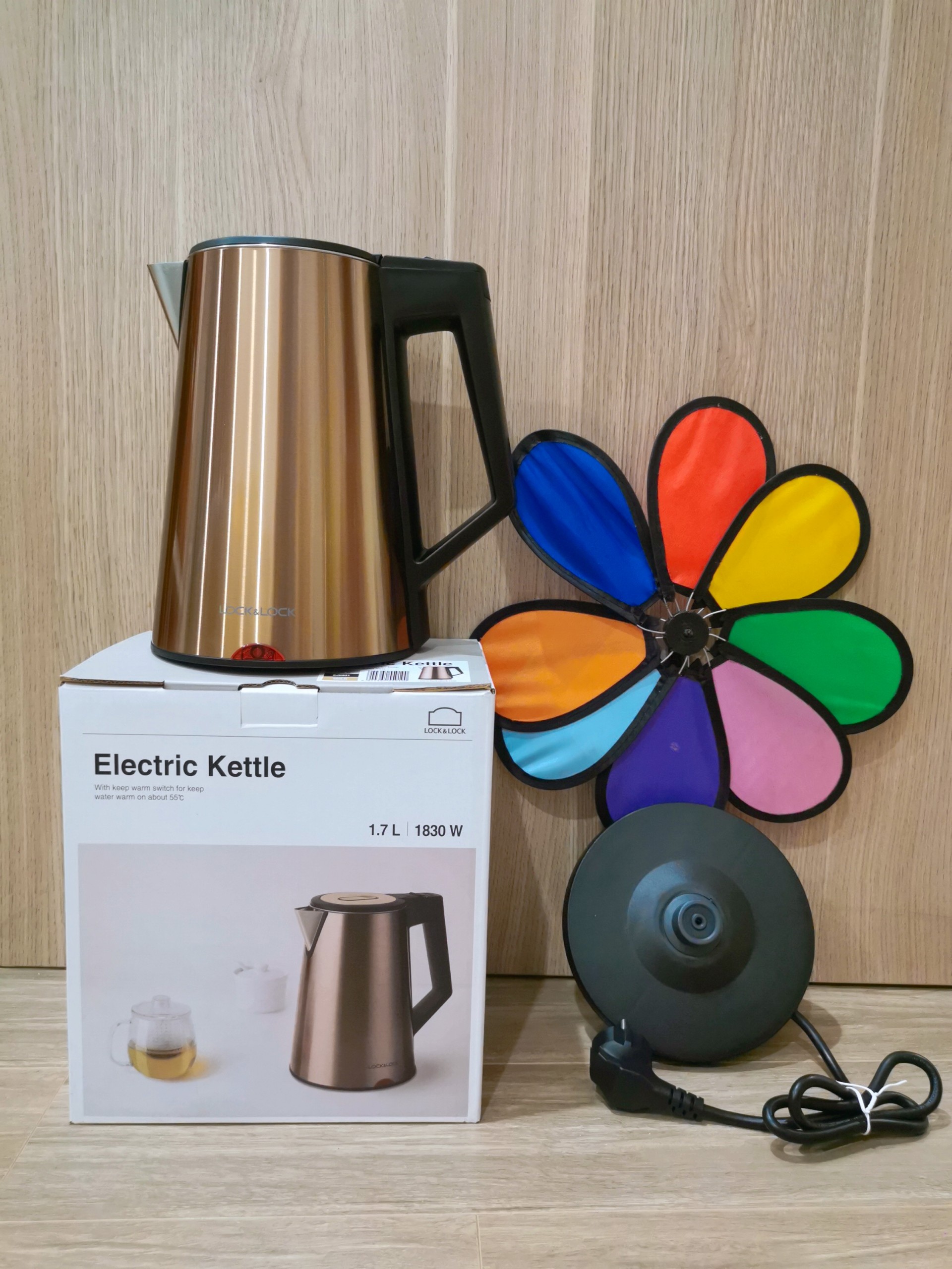 Ấm đun siêu tốc LocknLock Digital Electric Kettle 1.7L - Màu đen EJK286BLK