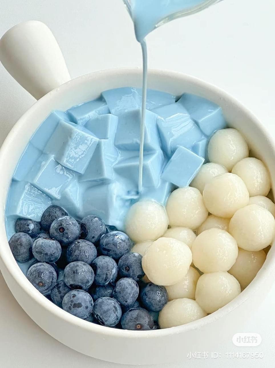 Chè Thạch Hoa Đậu Biếc Khoai Dẻo