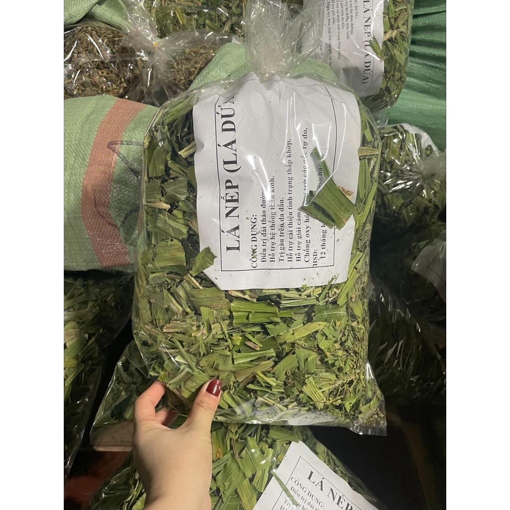 Lá Nếp (LÁ DỨA) 500G- Hàng sạch thơm (loại 1)
