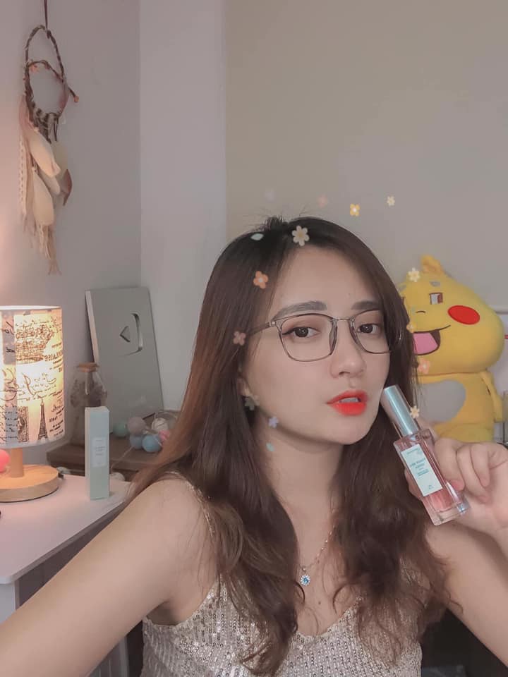 Nước hoa Perfume Holic Pinker Bell Korea Eau The Pafum 30ml