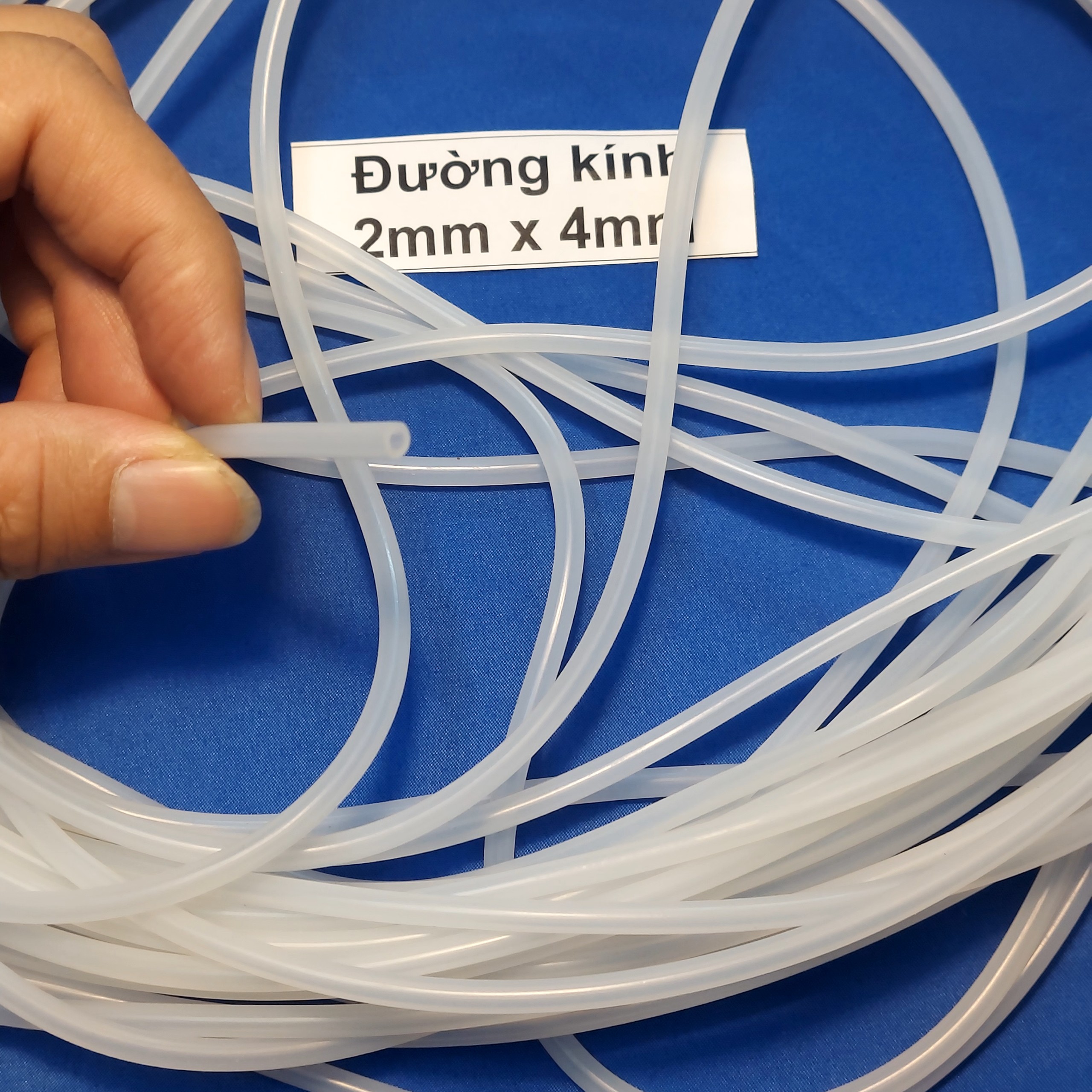 Ống dây tio silicon phi 2 (đường kính 2mm x 4mm)