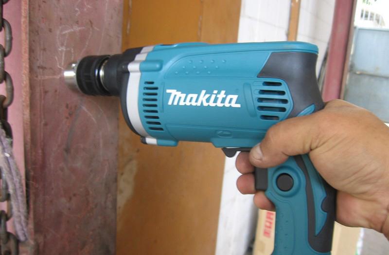 13mm Máy khoan Makita 6307