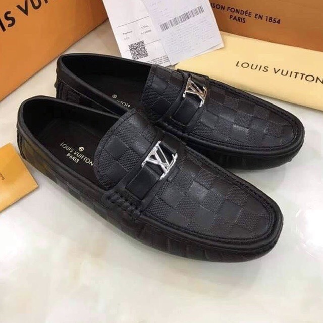 Giày lười nam da kẻ logo bạc điểm nhấn